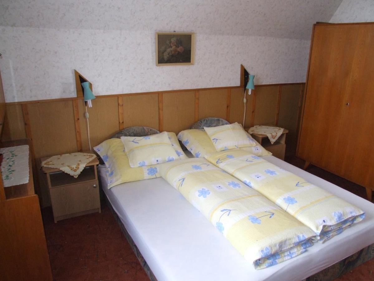 Revesz Vendeghaz Hotel Harkány Kamer foto