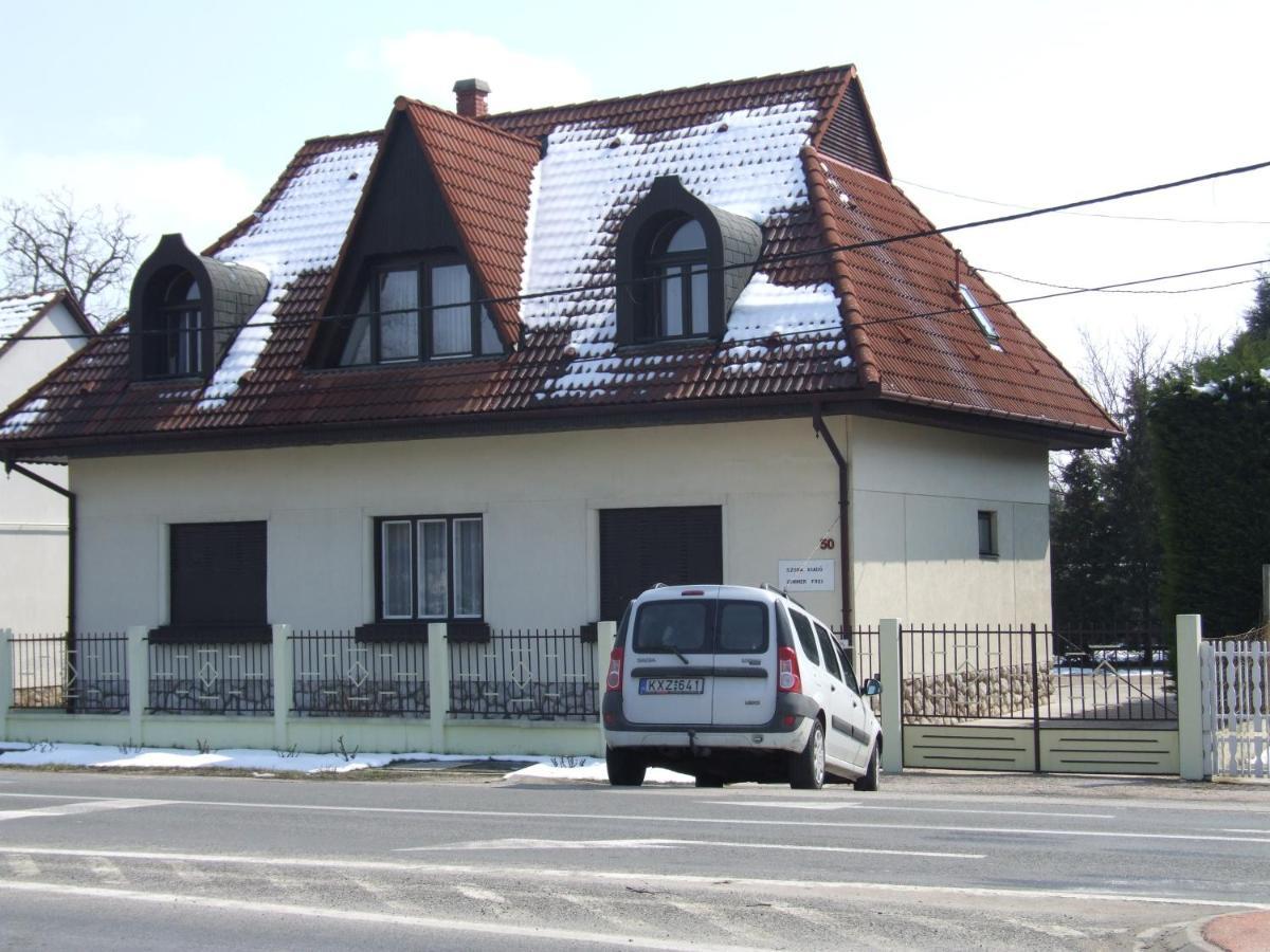 Revesz Vendeghaz Hotel Harkány Buitenkant foto