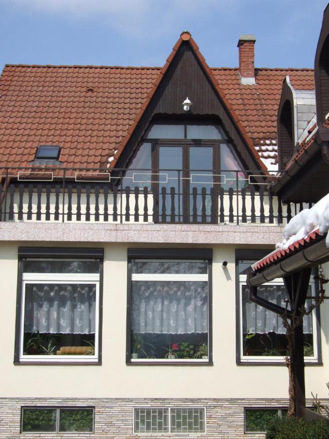 Revesz Vendeghaz Hotel Harkány Buitenkant foto