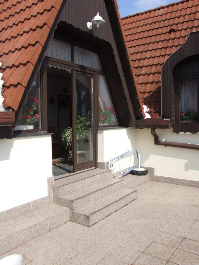 Revesz Vendeghaz Hotel Harkány Buitenkant foto
