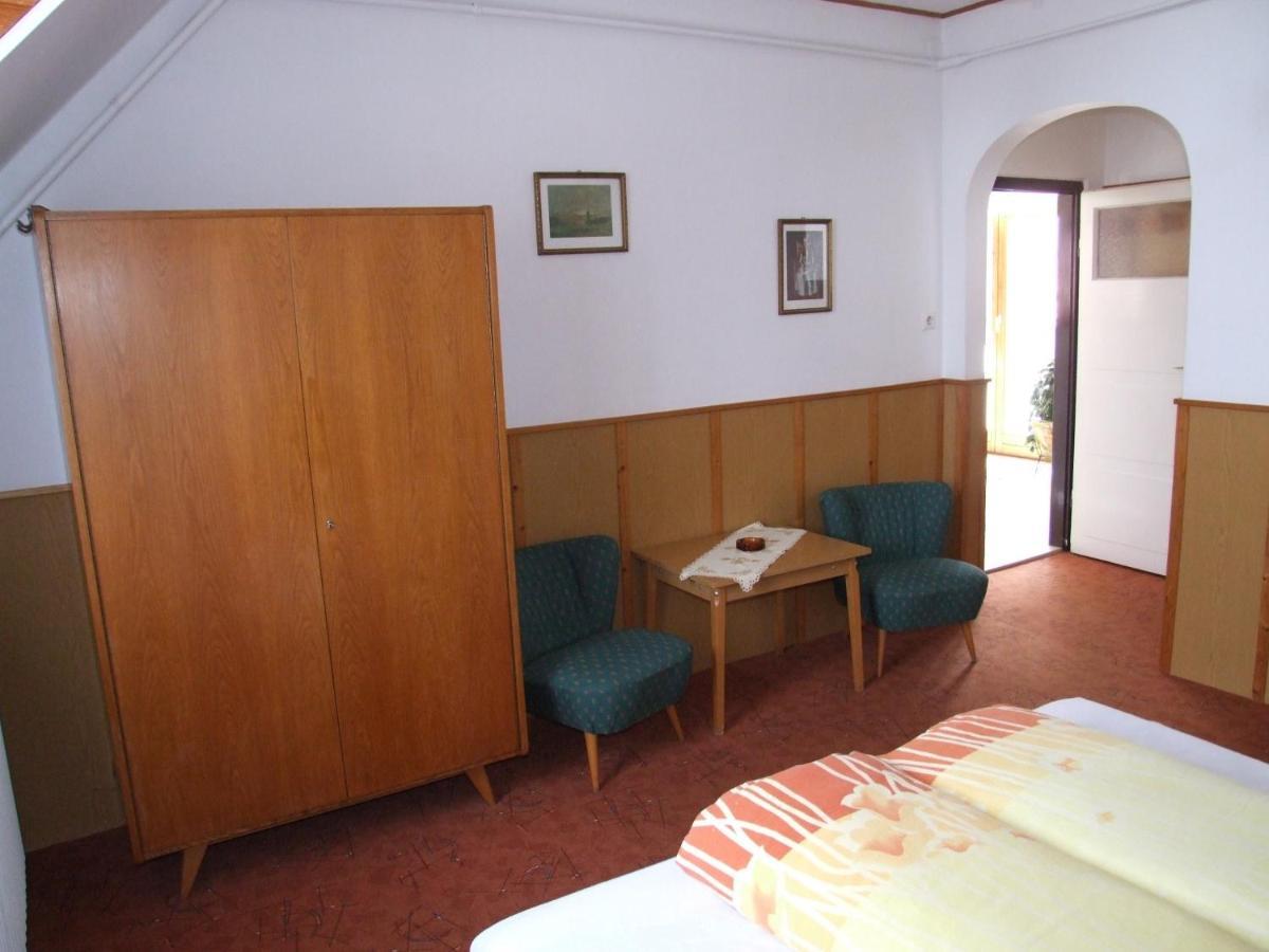 Revesz Vendeghaz Hotel Harkány Kamer foto