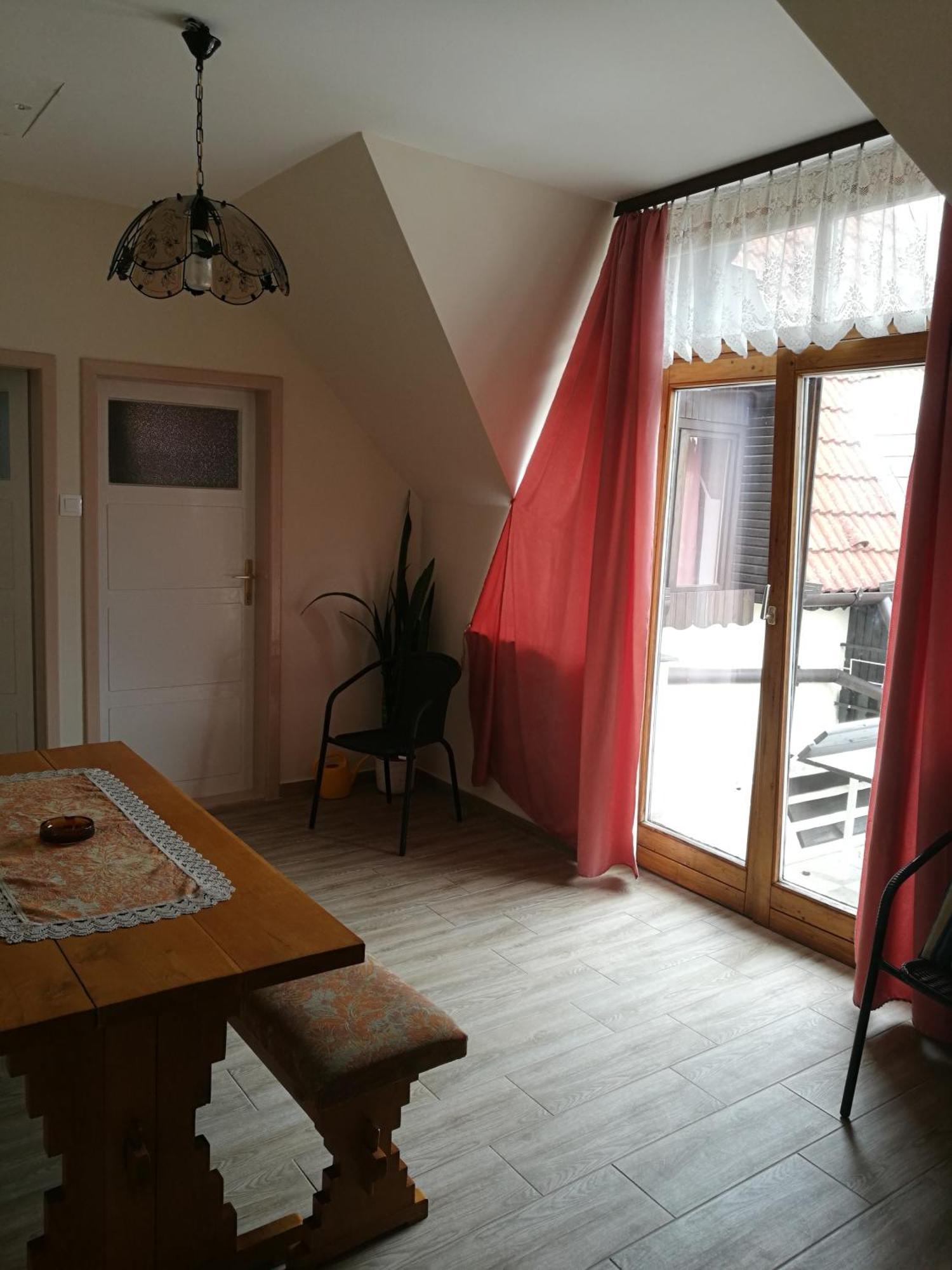 Revesz Vendeghaz Hotel Harkány Buitenkant foto